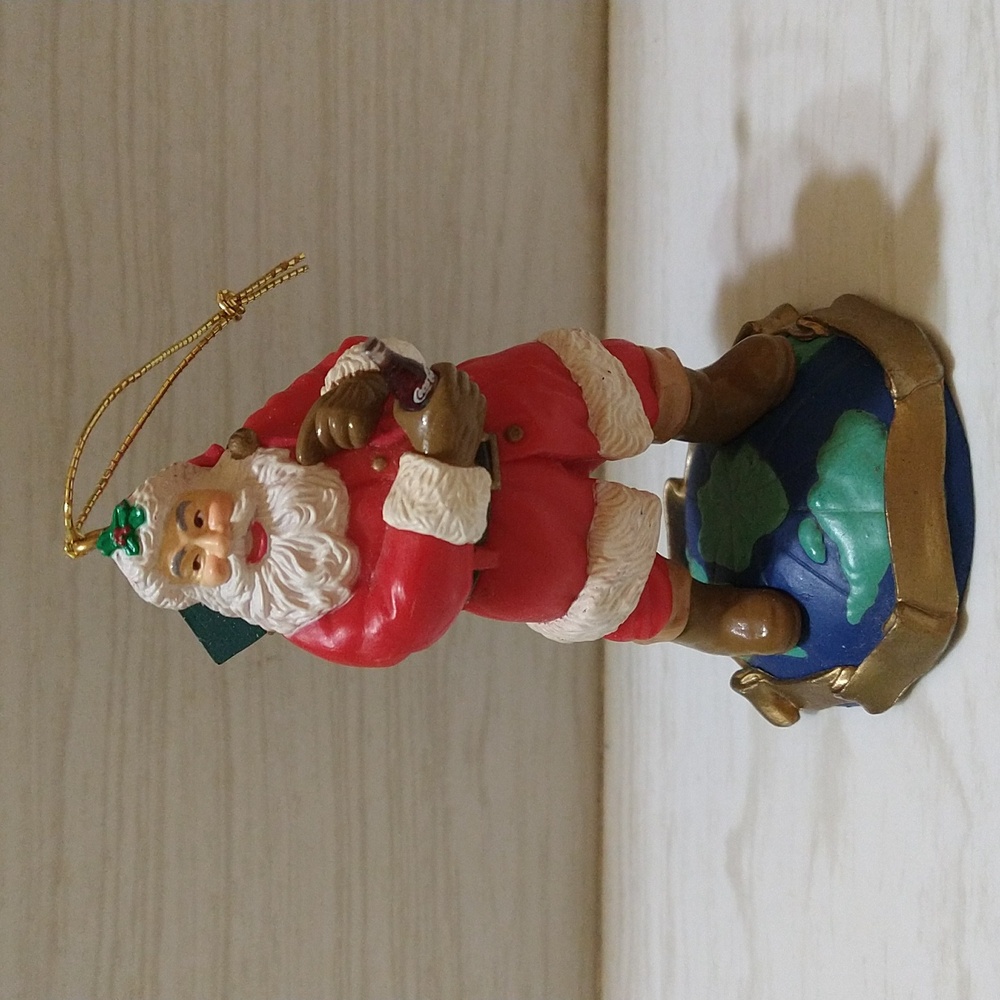 Vintage 1992 Coca Cola Santa Standing On The World Ornament
